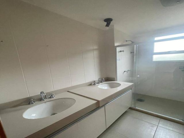 Apartamento para Venda em Santana de Parnaíba - 4