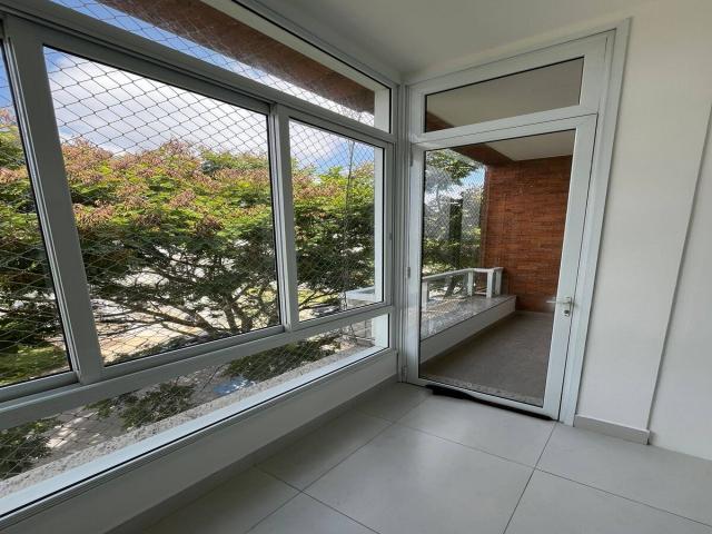 Sala para Venda em Santana de Parnaíba - 5