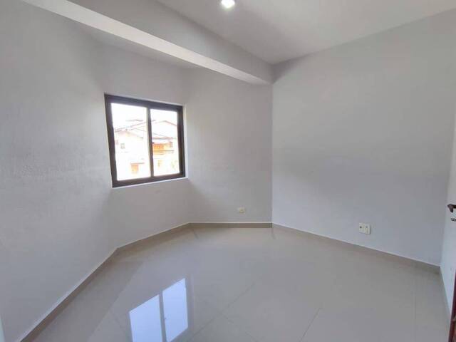 #502 - Casa para Venda em Santana de Parnaíba - SP - 2