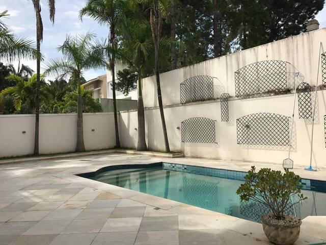 #505 - Casa para Locação em Santana de Parnaíba - SP