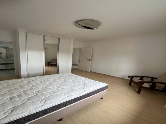 Casa para Venda em Santana de Parnaíba - 4