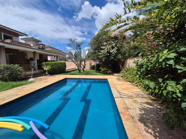 #521 - Casa para Venda em Santana de Parnaíba - SP - 1